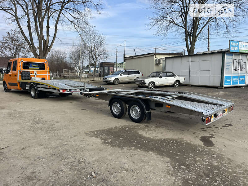Автовоз Renault Master 2016 в Чернівцях