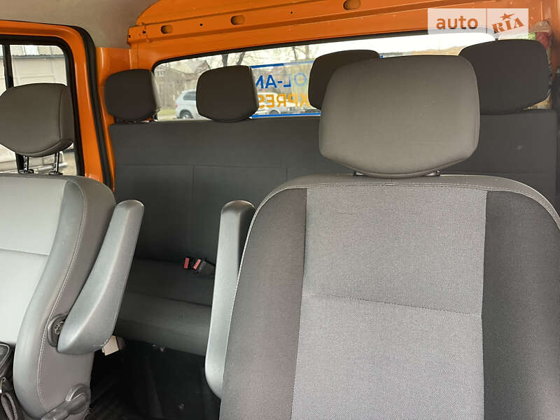 Автовоз Renault Master 2016 в Чернівцях