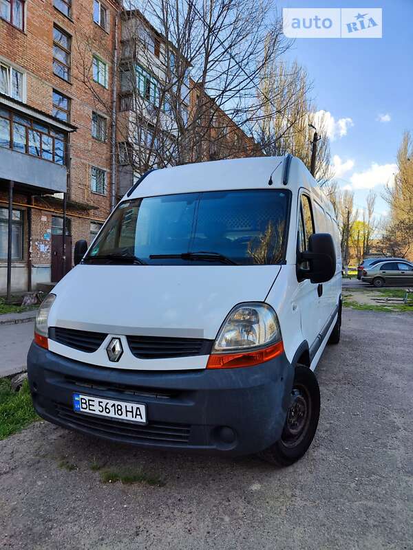 Грузовой фургон Renault Master 2008 в Николаеве