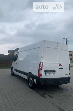 Вантажний фургон Renault Master 2018 в Тернополі
