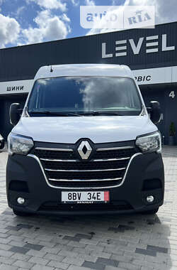 Грузовой фургон Renault Master 2021 в 