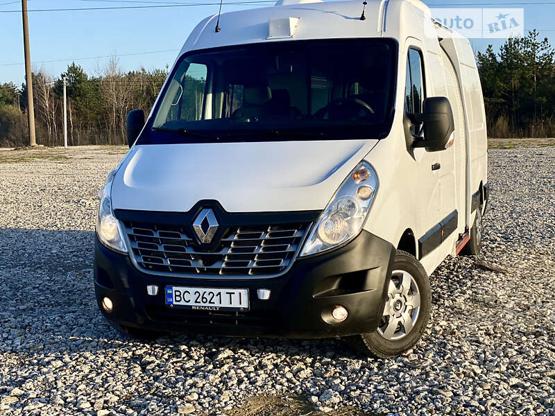 Вантажний фургон Renault Master 2019 в Новояворівську