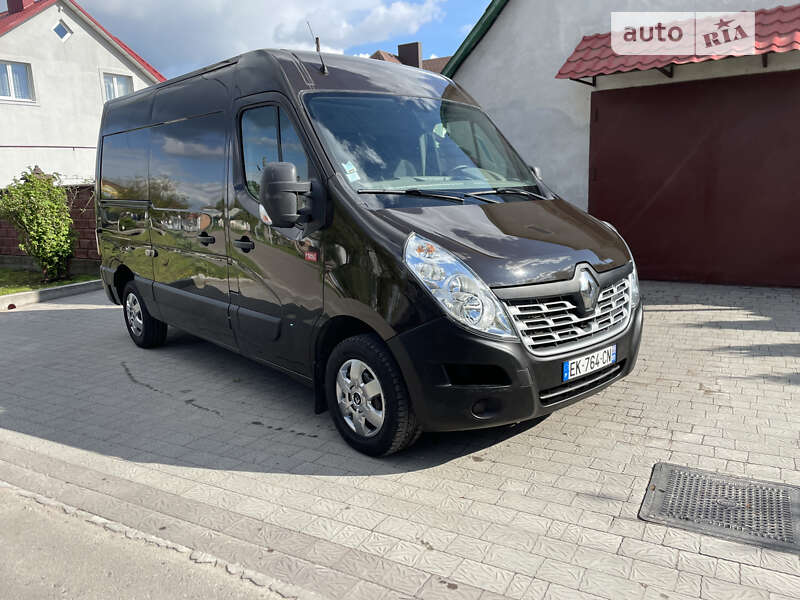 Грузовой фургон Renault Master 2017 в Дубно