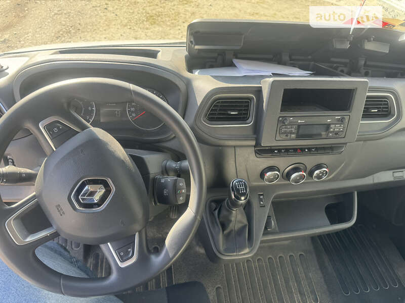 Грузовой фургон Renault Master 2019 в Николаеве