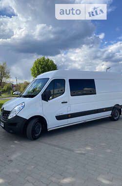 Грузопассажирский фургон Renault Master 2017 в Сокале