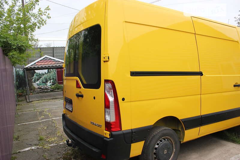 Грузовой фургон Renault Master 2018 в Подгорцах