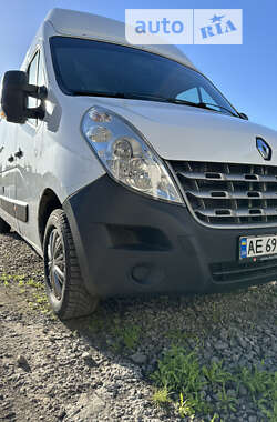 Грузовой фургон Renault Master 2012 в Покровске