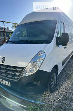 Вантажний фургон Renault Master 2012 в Покровську