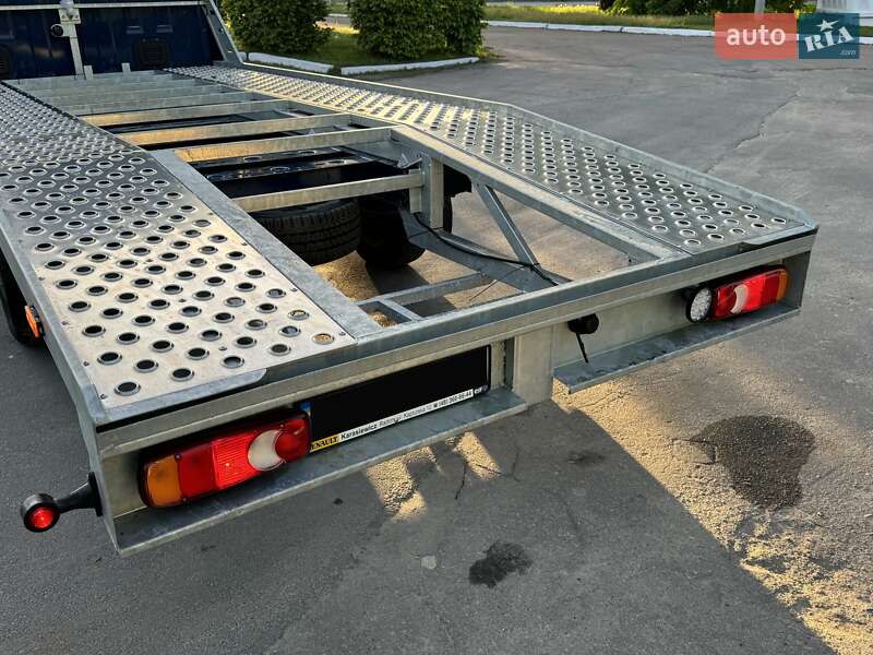 Автовоз Renault Master 2018 в Ємільчиному