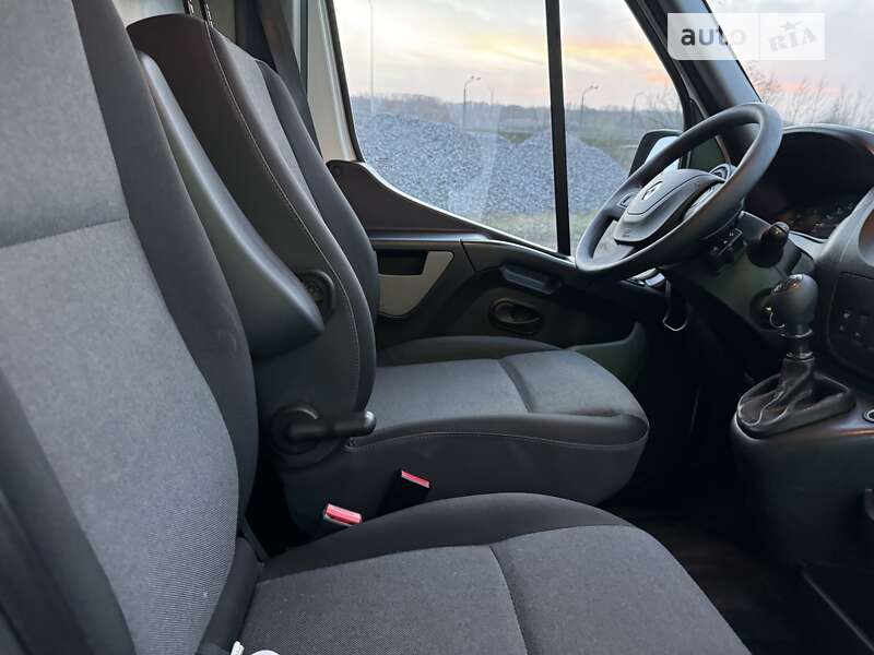 Грузовой фургон Renault Master 2018 в Полтаве