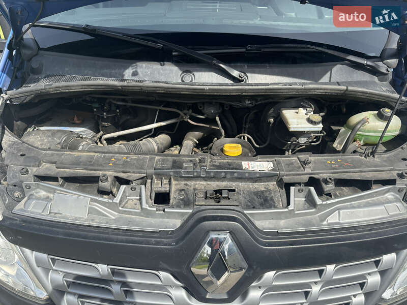 Автовоз Renault Master 2019 в Ровно