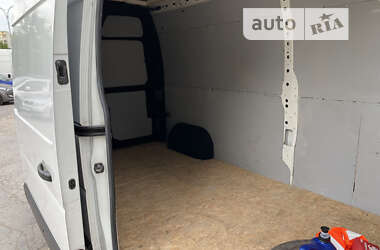 Вантажний фургон Renault Master 2013 в Кам'янському