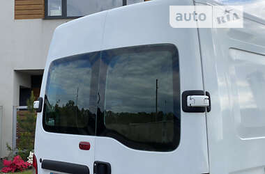 Микроавтобус Renault Master 2010 в Стрые