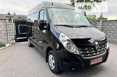 Вантажний фургон Renault Master 2017 в Дубні