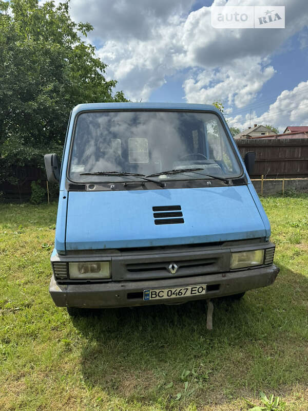 Грузопассажирский фургон Renault Master 1996 в Городке фото 4 Грузопассажирский фургон Renault Master 1996 в Городке