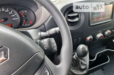 Грузовой фургон Renault Master 2019 в 