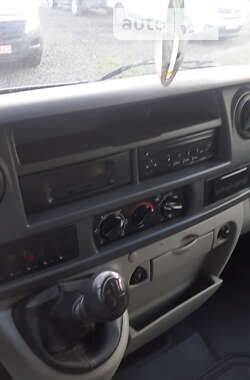 Мінівен Renault Master 2006 в Млиніві