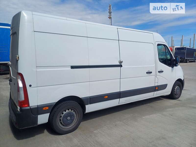 Вантажний фургон Renault Master 2017 в Києві