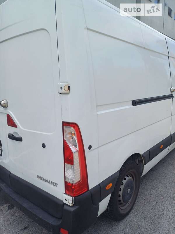 Вантажний фургон Renault Master 2017 в Києві