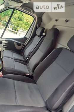 Грузовой фургон Renault Master 2017 в 