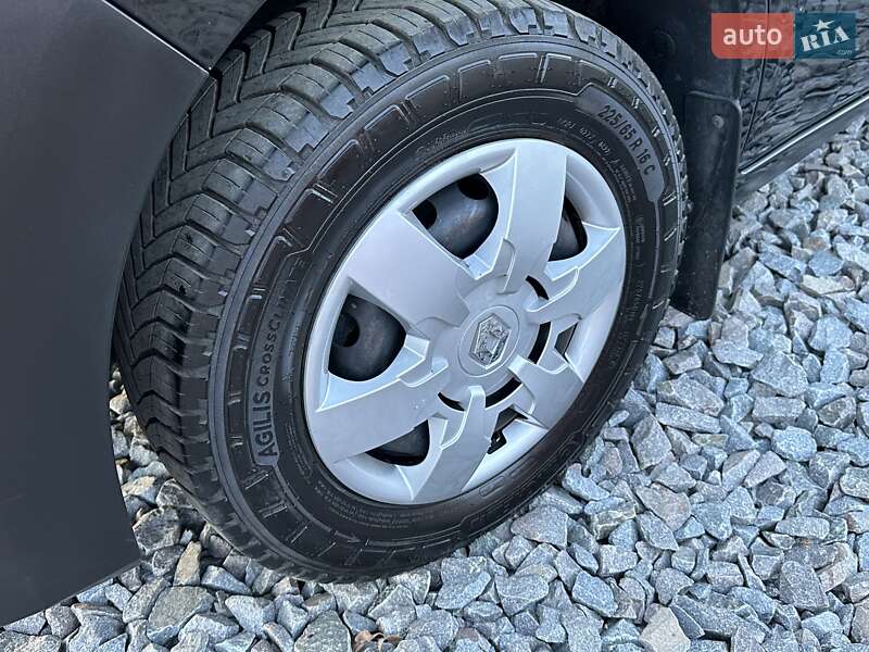 Грузовой фургон Renault Master 2020 в Ровно фото 19 Грузовой фургон Renault Master 2020 в Ровно