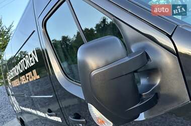 Вантажний фургон Renault Master 2020 в Рівному