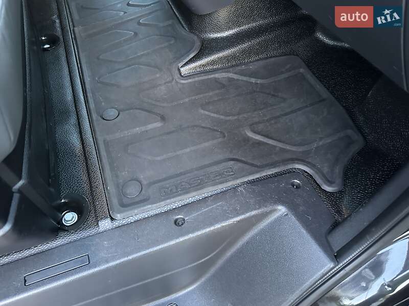 Вантажний фургон Renault Master 2020 в Рівному фото 105 Вантажний фургон Renault Master 2020 в Рівному