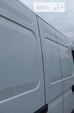 Вантажний фургон Renault Master 2009 в 