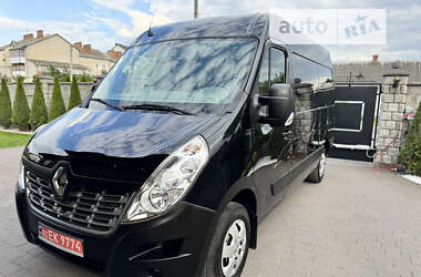 Грузовой фургон Renault Master 2017 в Дубно