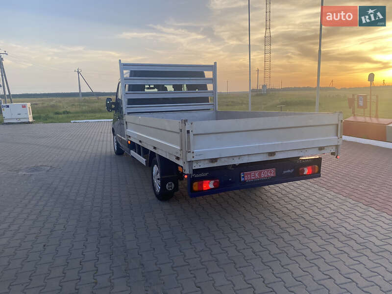 Вантажний фургон Renault Master 2017 в Луцьку