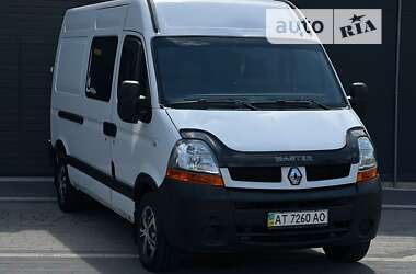 Вантажопасажирський фургон Renault Master 2005 в Івано-Франківську