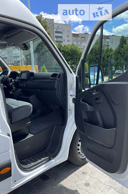 Грузовой фургон Renault Master 2020 в Луцке