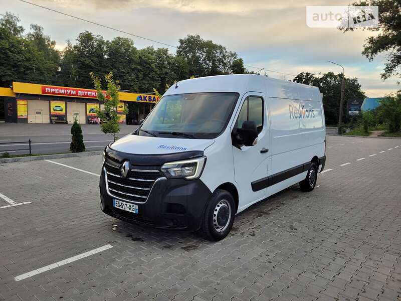 Грузовой фургон Renault Master 2022 в Тернополе