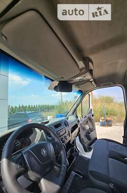 Вантажний фургон Renault Master 2015 в Києві