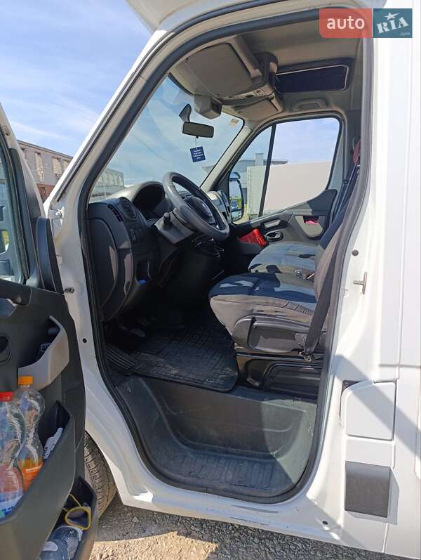 Тентованый Renault Master 2014 в Калуше