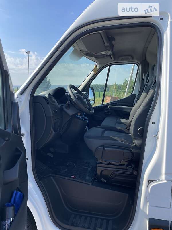 Вантажний фургон Renault Master 2018 в Рава-Руській фото 11 Вантажний фургон Renault Master 2018 в Рава-Руській