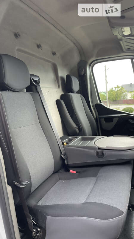 Грузовой фургон Renault Master 2016 в Львове фото 18 Грузовой фургон Renault Master 2016 в Львове
