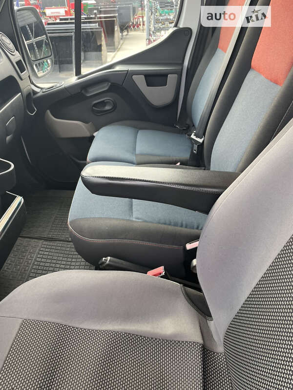 Тентований Renault Master 2016 в Кропивницькому