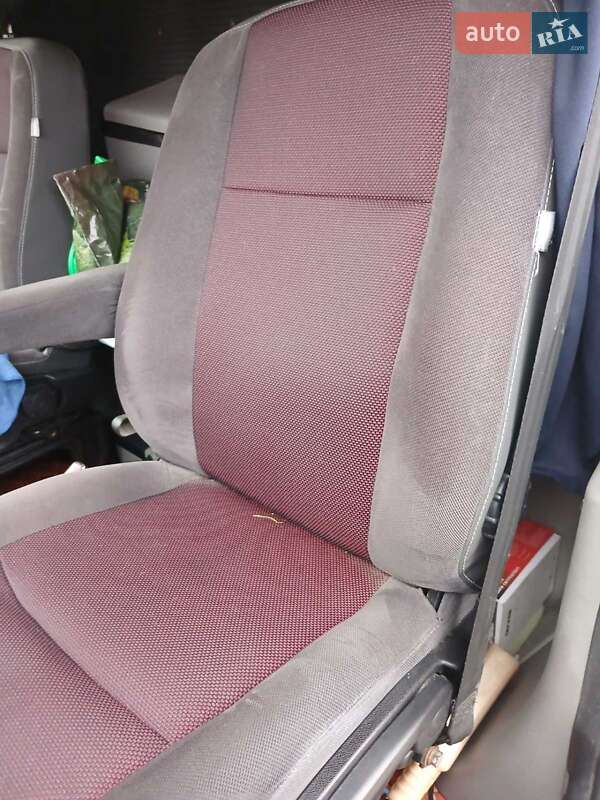 Грузовой фургон Renault Master 2015 в Николаеве