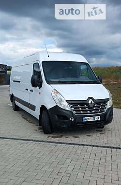 Вантажний фургон Renault Master 2017 в Буштино