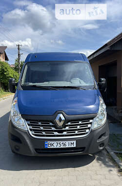 Вантажний фургон Renault Master 2017 в Львові