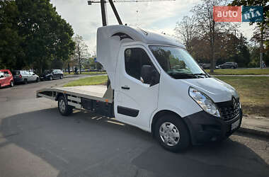 Евакуатор Renault Master 2017 в Яворові