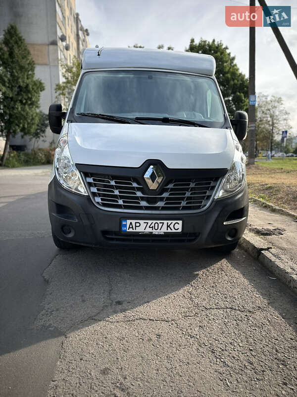 Евакуатор Renault Master 2017 в Яворові