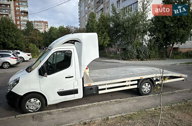 Евакуатор Renault Master 2017 в Яворові