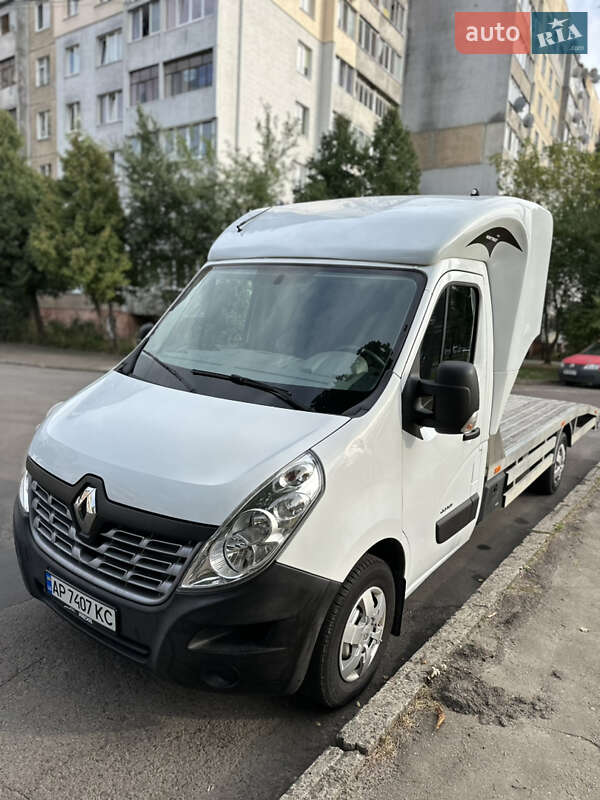 Евакуатор Renault Master 2017 в Яворові