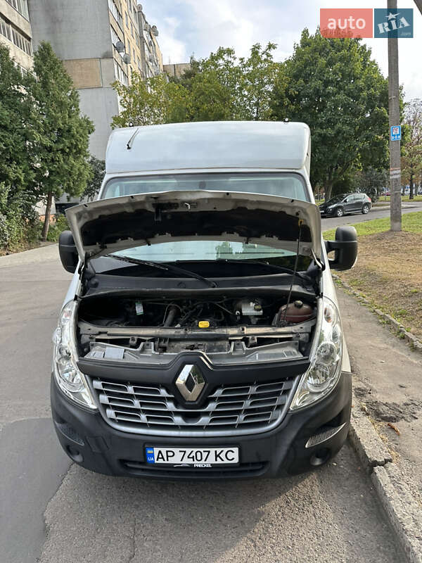 Евакуатор Renault Master 2017 в Яворові