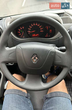 Евакуатор Renault Master 2017 в Яворові