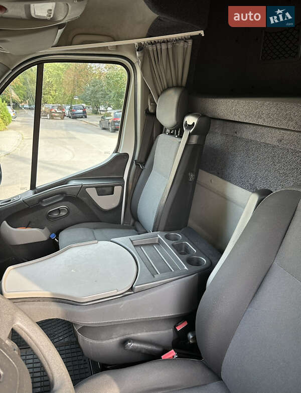 Эвакуатор Renault Master 2017 в Запорожье