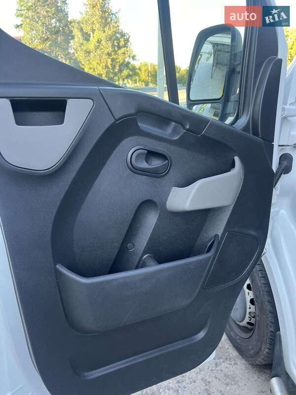 Микроавтобус Renault Master 2017 в Измаиле