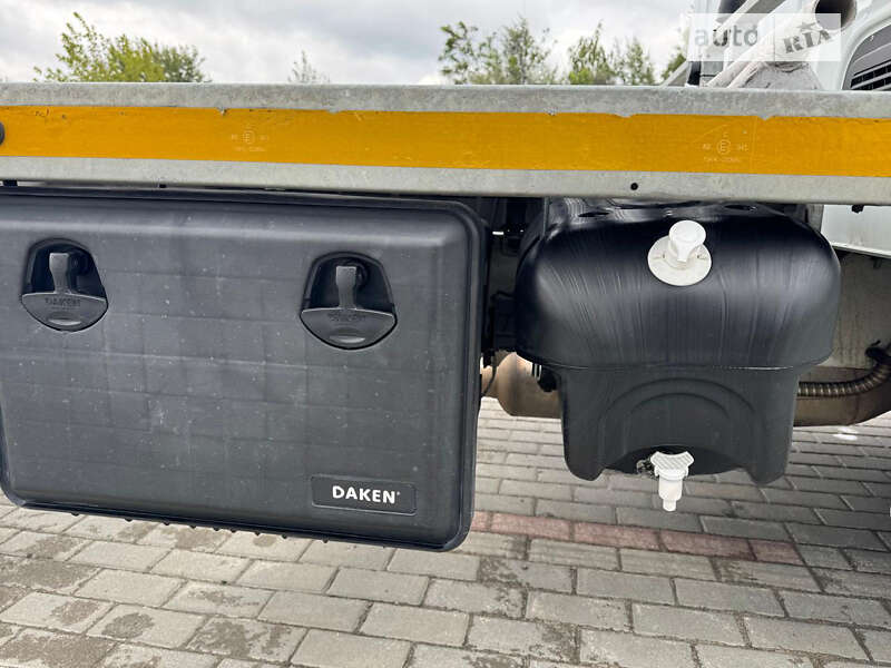 Автовоз Renault Master 2017 в Львові
